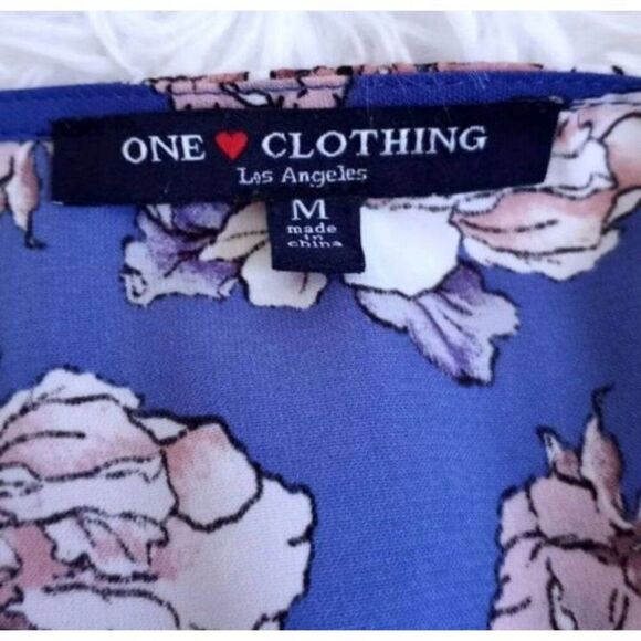 ONE CLOTHING BLUE W/PINK & WHITE FLORAL ROMPER LONG SLEEVES SZ.M EUC. - Picture 6 of 7